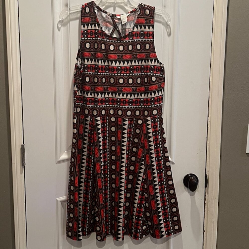 H&M A-line Dress, Knee length, Red Black Beige Design, open back Size L